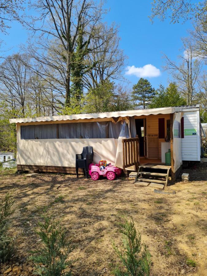 Le Paradis Du Mobilhome Saint-Cheron Exterior photo